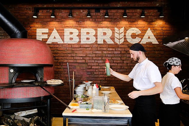 Молодіжний ресторан «Fabbrica» в Івано-Франківську