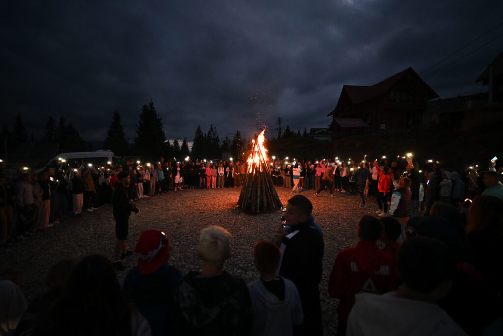 Вечерние огни Буковеля
