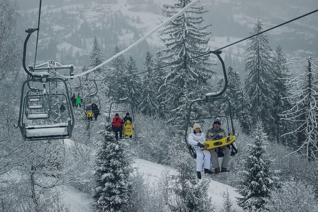 Буковельський канатно-крісельний підйомник