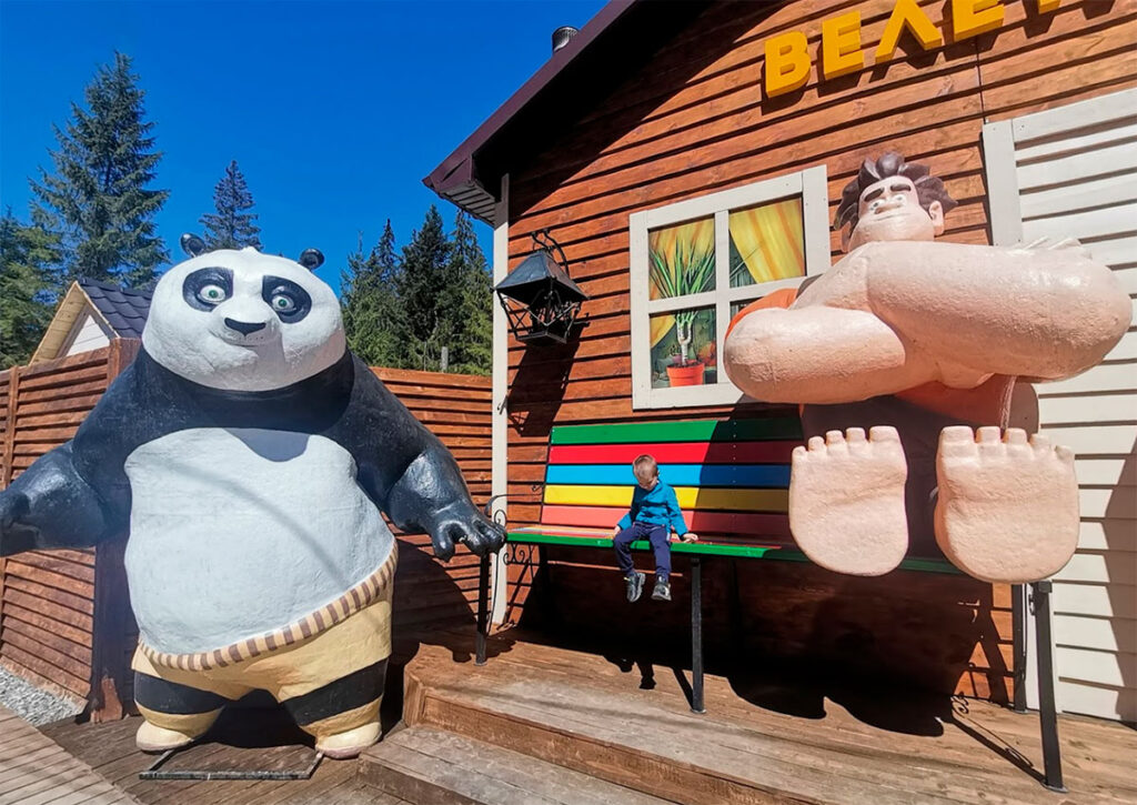 Будинок велетня в Карпатах