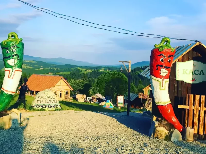 Парк розваг "Полонина Перці"