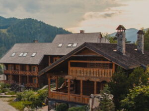 Готель Коруна в Карпатах